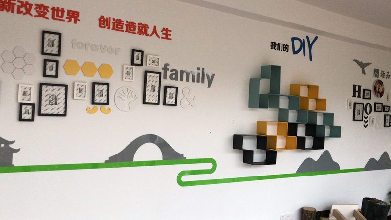 广东标识标牌厂家直销：揭秘标识制作背后的工艺与标准