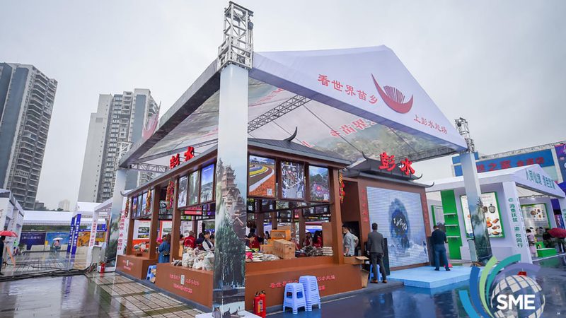 海报设计：纸张材质选择背后的秘密